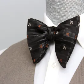 Big Butterfly Bow tie in Black Silk Bow Tie