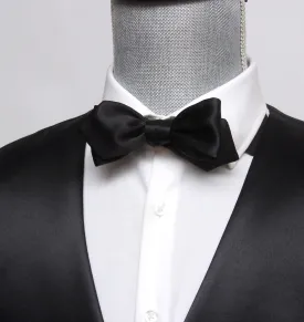 Black Diamond Point Silk Self tied Bow Tie