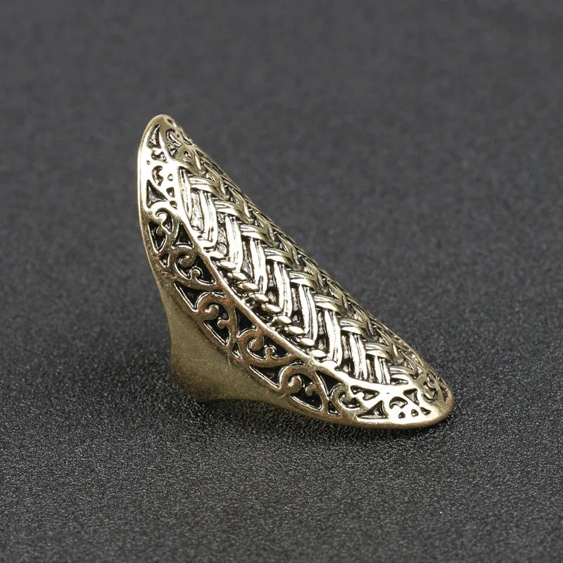 Charm Big Finger Ring Vintage Look Fashion 18K Gold Rings For Women Classical Pattern Christmas Gift