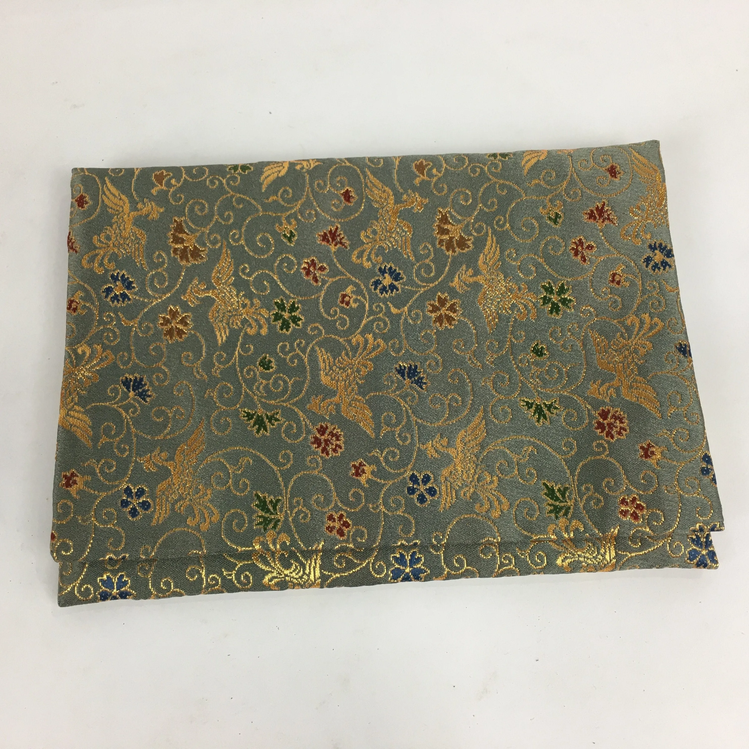 Japanese Buddhist Fabric Bag and 4 Sutra Books Vtg Prayer Beads And Book Bag BU5